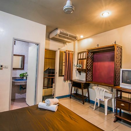 Sutus Court 5 Hotel Pattaja Kültér fotó