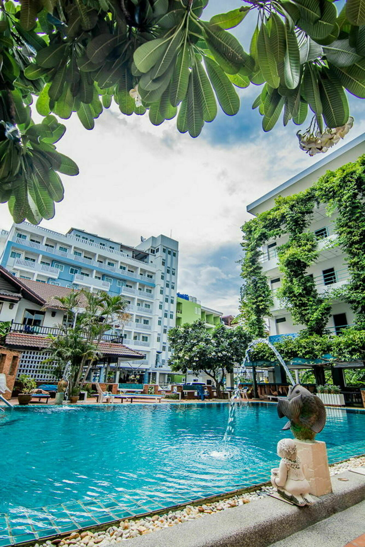 Sutus Court 5 Hotel Pattaja Kültér fotó
